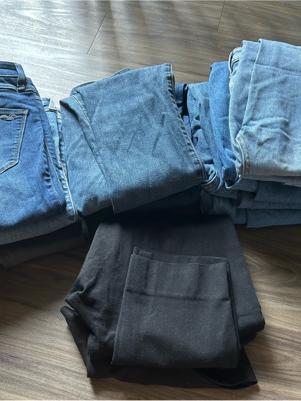 Woman’s Jeans Bundle Size 24 | Abercrombie,Pacsun,Guess,Hollister,Banana R, ASOS